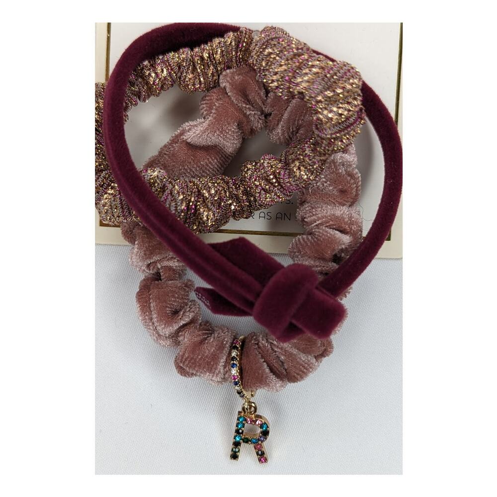 R Initial Charm with Scrunchies Ponytail Hair TIe Set - Picture 3 of 3